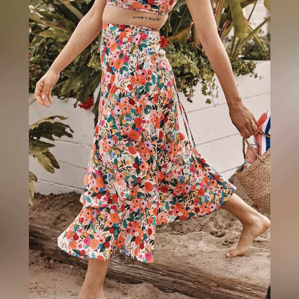 EUC Rifle + Summersalt Garden Party wrap sarong skirt coverup Medium M